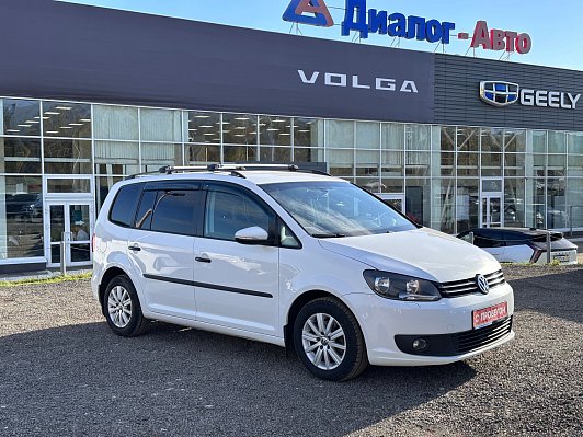 Volkswagen Touran Highline, 2012 года, пробег 258181 км