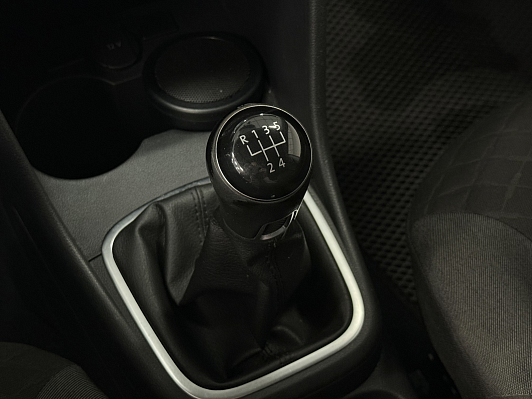 Volkswagen Polo CONNECT, 2018 года, пробег 216000 км