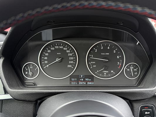 BMW 3 серии, 2018 года, пробег 256249 км