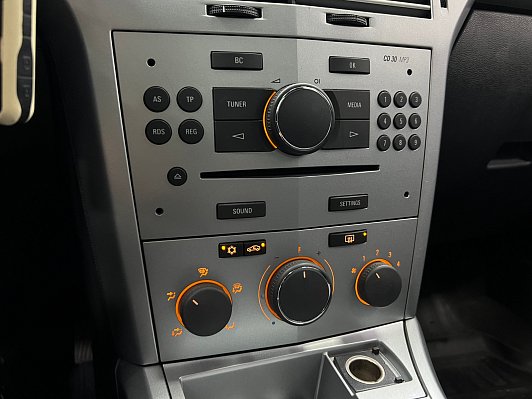 Opel Astra, 2014 года, пробег 74222 км