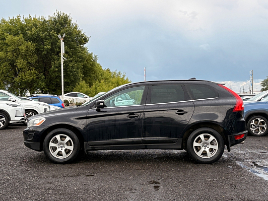 Volvo XC60 Kinetic, 2012 года, пробег 234700 км