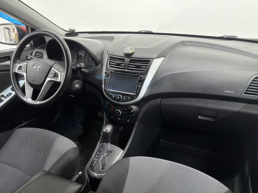 Hyundai Solaris, 2011 года, пробег 154000 км