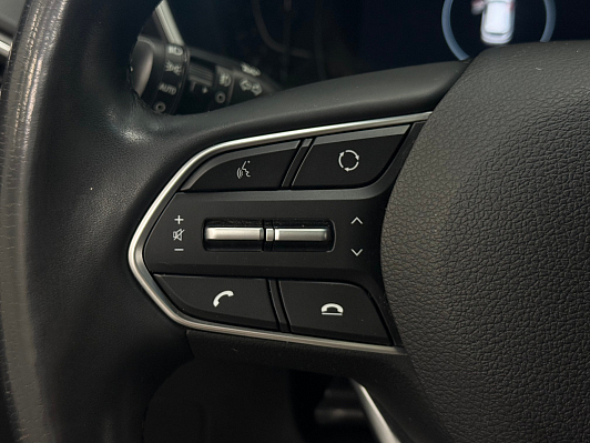 Hyundai Santa Fe High-Tech, 2019 года, пробег 75000 км