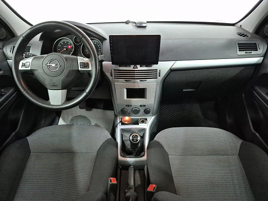 Opel Astra Enjoy, 2011 года, пробег 204701 км