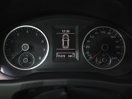 Volkswagen Tiguan Trend&Fun, 2009 года, пробег 215365 км
