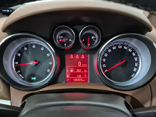 Opel Mokka Cosmo, 2014 года, пробег 128678 км