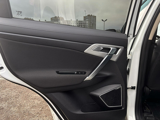 Geely Atlas, 2019 года, пробег 211450 км