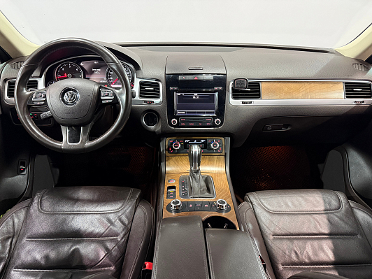 Volkswagen Touareg, 2014 года, пробег 218000 км