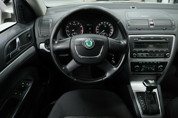 Skoda Octavia Elegance, 2012 года, пробег 280000 км