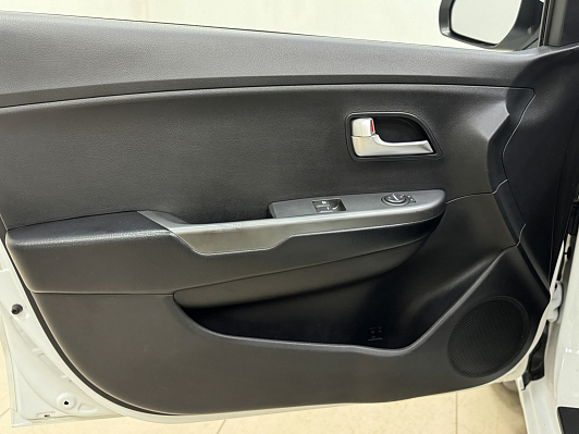 Kia Rio Comfort, 2014 года, пробег 99676 км