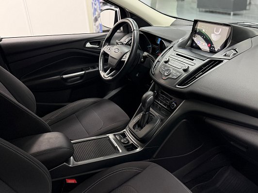 Ford Kuga Titanium, 2017 года, пробег 89901 км