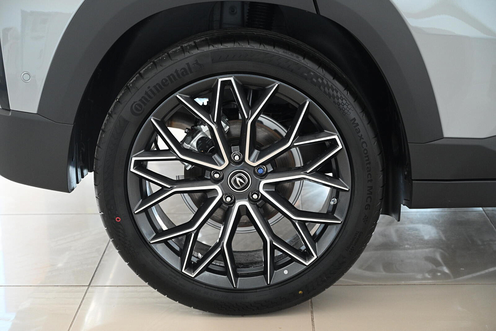 Changan UNI-T Техно, серый