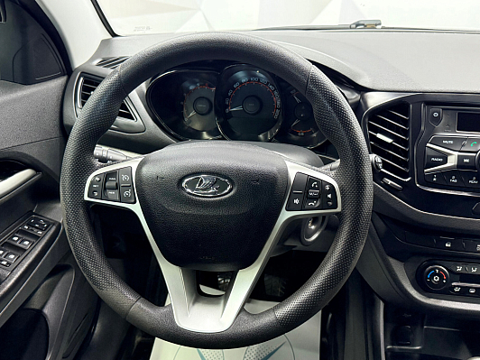 Lada (ВАЗ) Vesta Comfort, 2019 года, пробег 137000 км