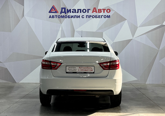 Lada (ВАЗ) Vesta, 2019 года, пробег 211289 км