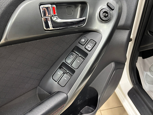 Kia Cerato, 2012 года, пробег 207000 км