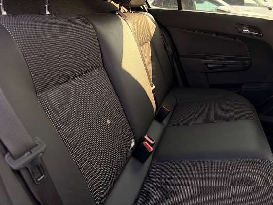 Opel Astra, 2013 года, пробег 210036 км