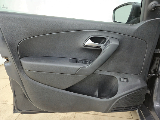 Volkswagen Polo Trendline, 2018 года, пробег 106547 км