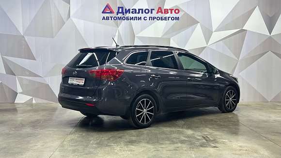 Kia Ceed Prestige, 2014 года, пробег 174996 км