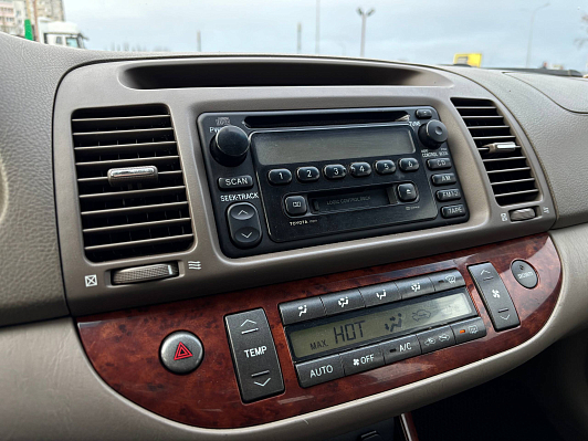 Toyota Camry, 2002 года, пробег 276754 км