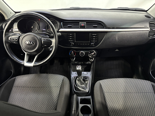 Kia Rio Comfort, 2017 года, пробег 130653 км