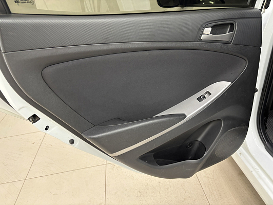 Hyundai Solaris, 2016 года, пробег 197461 км