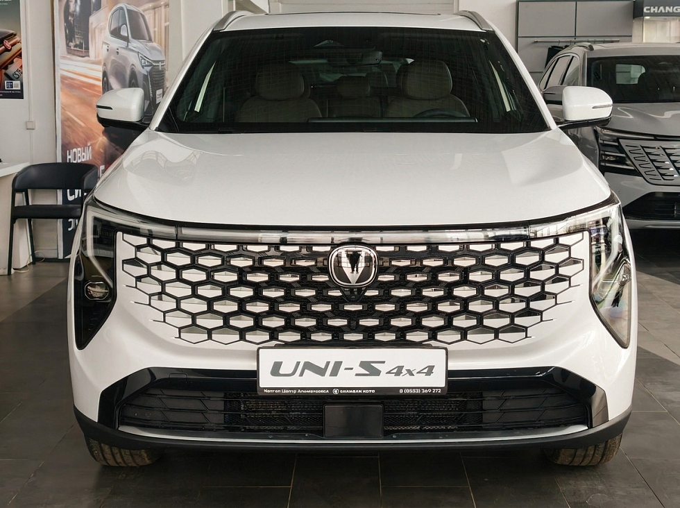 Changan UNI-S Техно, белый