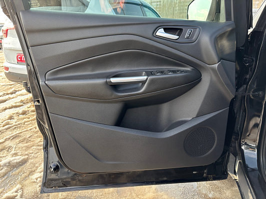 Ford Kuga Trend Plus, 2016 года, пробег 105000 км