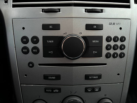 Opel Astra Enjoy, 2012 года, пробег 161680 км