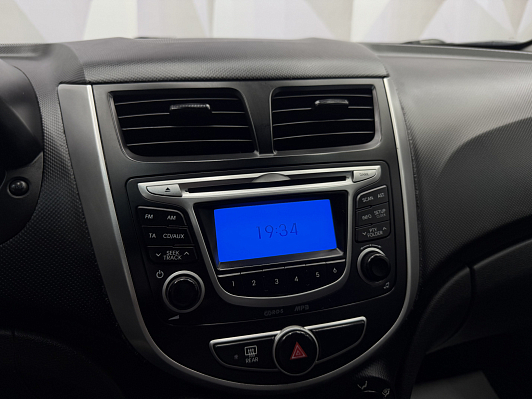 Hyundai Solaris Classic, 2011 года, пробег 196768 км