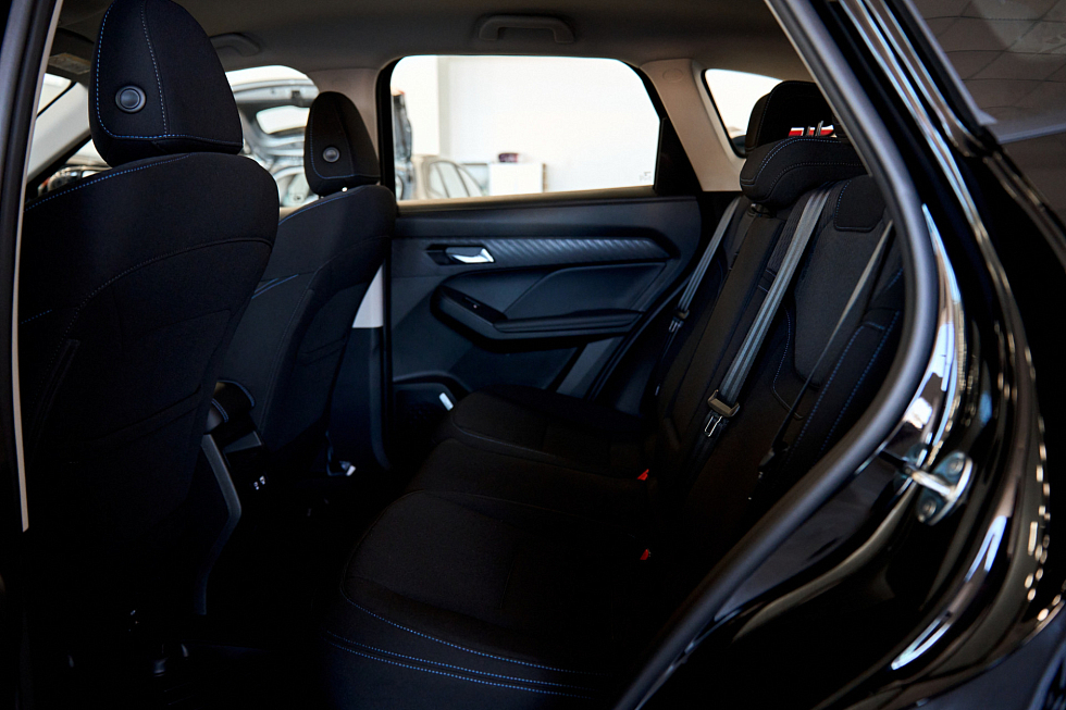 Haval Jolion Комфорт, черный