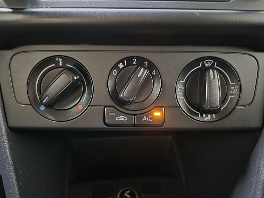 Volkswagen Polo Trendline, 2016 года, пробег 142281 км