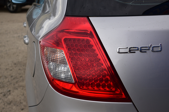 Kia Ceed Prestige, 2011 года, пробег 259500 км