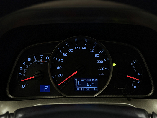 Toyota RAV4, 2013 года, пробег 111802 км