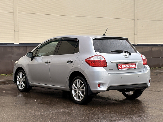 Toyota Auris, 2011 года, пробег 232507 км