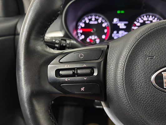 Kia Rio, 2019 года, пробег 57359 км