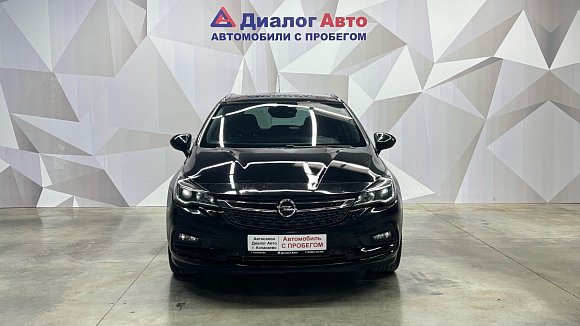 Opel Astra, 2017 года, пробег 158785 км