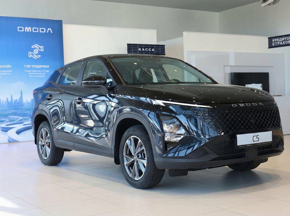 Omoda C5 Актив, черный