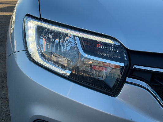 Renault Sandero Life, 2021 года, пробег 70000 км