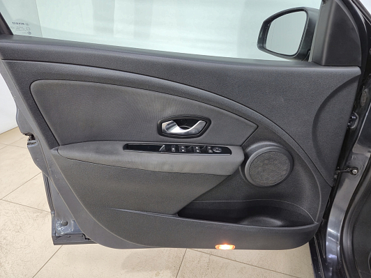 Renault Fluence, 2011 года, пробег 227162 км