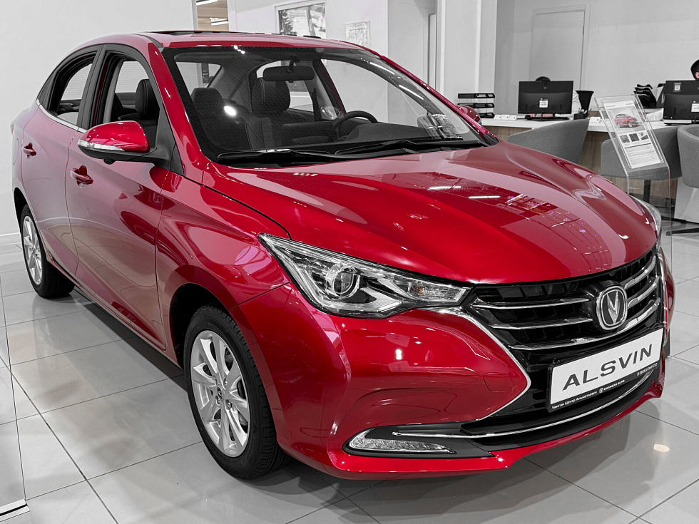 Changan Alsvin Люкс, красный