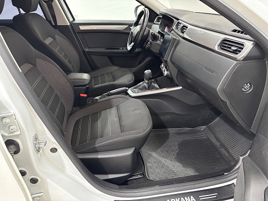 Renault Arkana Style, 2021 года, пробег 75639 км