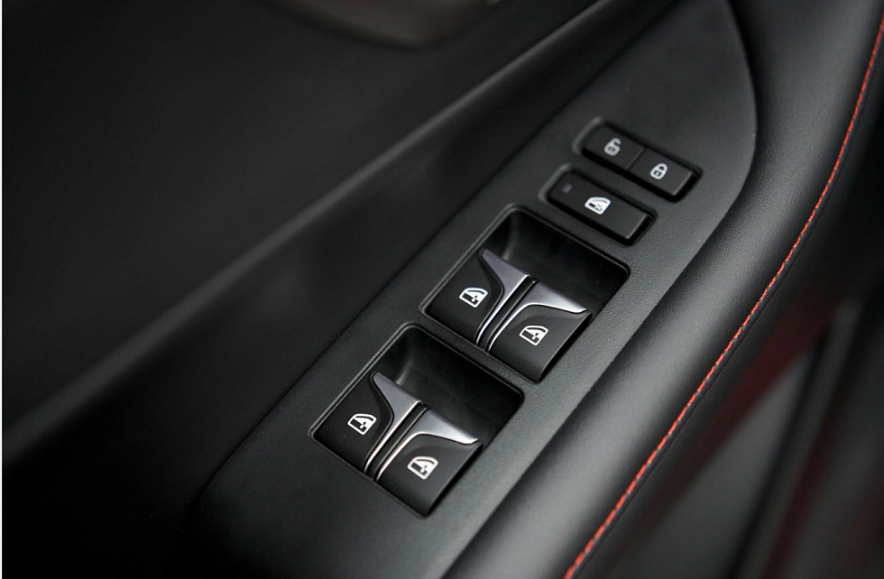 Changan CS35 Plus Tech, красный