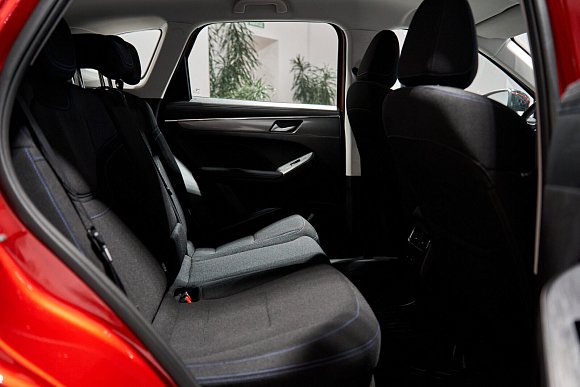 Haval Jolion Tech+, красный