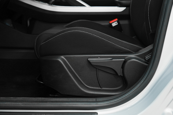 Geely Coolray Comfort, 2021 года, пробег 48000 км