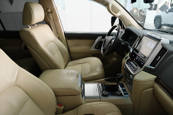 Toyota Land Cruiser, 2016 года, пробег 235278 км