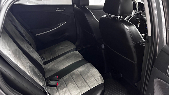 Hyundai Solaris Comfort, 2013 года, пробег 130000 км