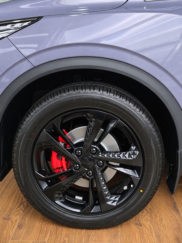 Geely Coolray Exclusive, серый