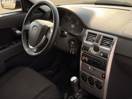 Lada (ВАЗ) Priora Норма, 2013 года, пробег 129948 км
