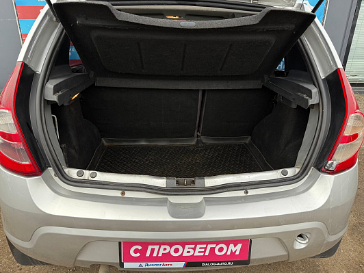 Renault Sandero Expression, 2014 года, пробег 134000 км