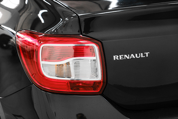 Renault Logan Confort, 2016 года, пробег 105000 км